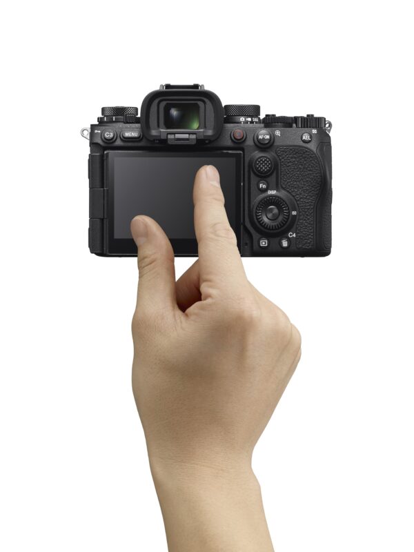 Sony Alpha 9 III Mirrorless Camera with World's First Full-Frame 24.6MP Global Shutter System and 120fps Blackout-Free Continuous Shooting - Image 2