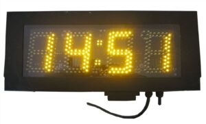 HYUWANGYU Gym Timer 5-inch LED Outdoor Waterproof High-Definition Clock Outdoor Highlight 4-Digit Amber Time Temperature Clock (HOT4-5A) with Stopwatch, Alarms, Countdown Timer & Temp