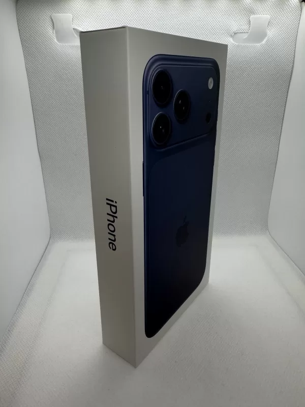 Apple IPHONE 17 Pro Max 2TB Deep Blue A3526 immediately Available New