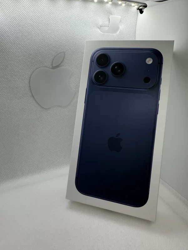 Apple IPHONE 17 Pro Max 2TB Deep Blue A3526 immediately Available New