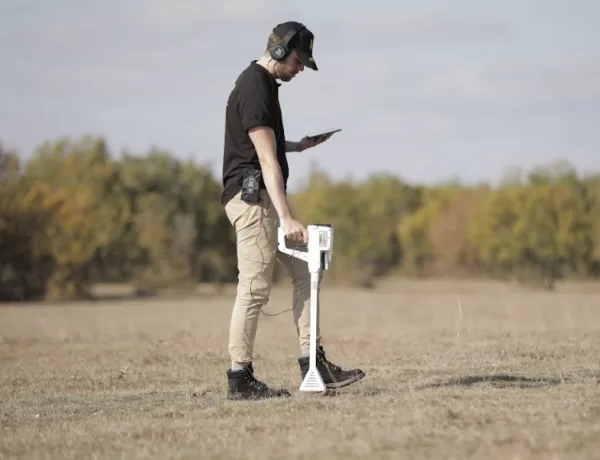 Mega Detection Phoenix 3D Ground Scanner | Deep Seeking Metal Detector For Gold